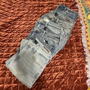 Holster jeans size 29, one pair baggy and size 30
